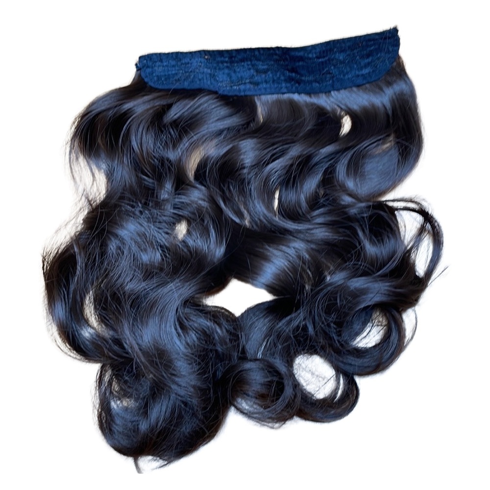 FREE with bundle - Dulci halo hair extension, Never worn halo broke - easy fix?